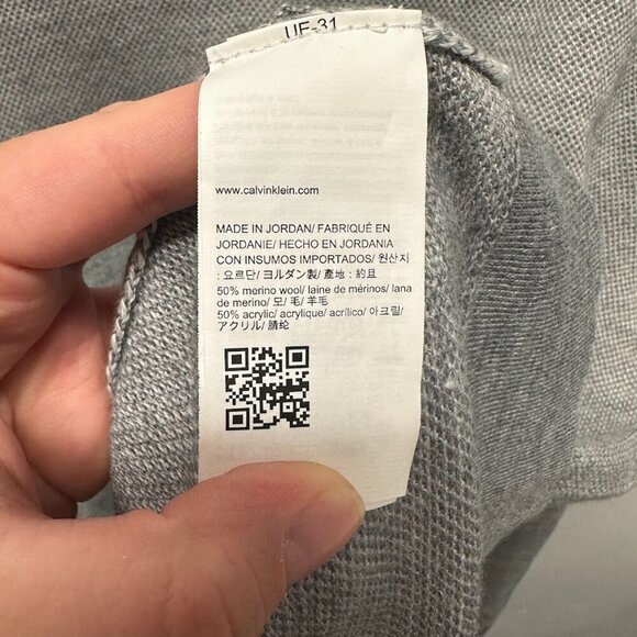 Calvin Klein Men's Merino Wool Blend V-Neck Sweater | Gray Size Large - Picture 8 of 12